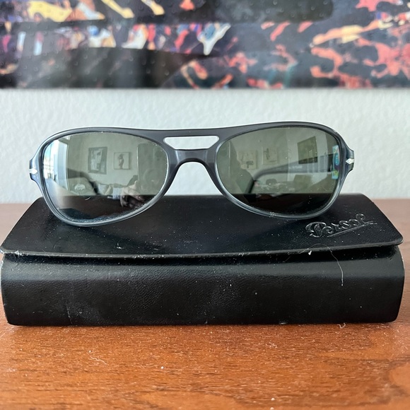 Persol Other - PERSOL incredible Classic Sunglasses With UV